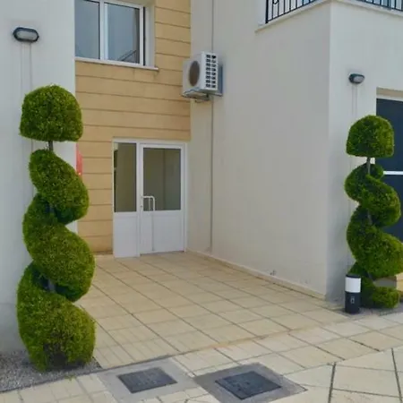 Orchard Apartment *